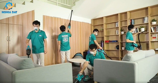 Máy hút bụi dùng pin Total