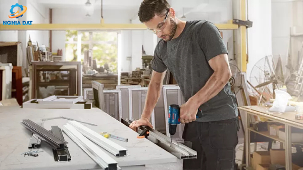 Máy khoan, vặn vít 12V GSR 120-LI GEN II (pin 2Ah) Bosch