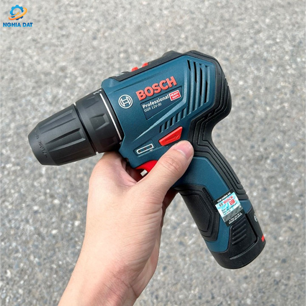 Máy khoan, vặn vít 12V GSR 12V-30 Bosch