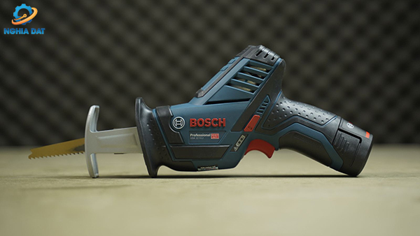Máy cưa kiếm dùng pin 12V GSA 12 V-LI (SOLO) Bosch