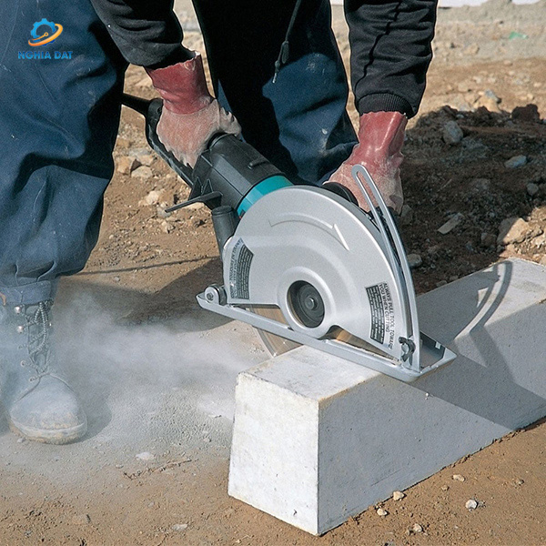 Máy cắt góc(305mm) MA-4112HS Makita