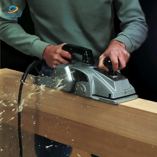 Máy bào(155mm) MA-1805N Makita