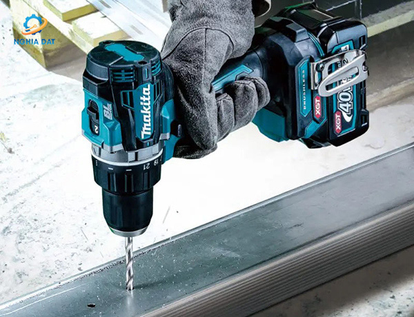 Máy khoan và vặn vít dùng pin(bl)(40v max) MA-DF002GD201 Makita