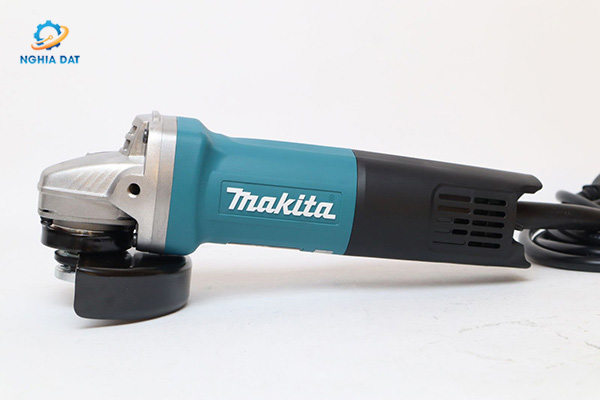 Máy mài góc(100mm/840w/công tắc đuôi) MA-9556HB Makita