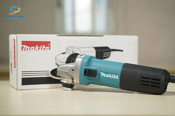 Máy mài góc(100mm/840w/công tắc trượt) MA-9556HN Makita