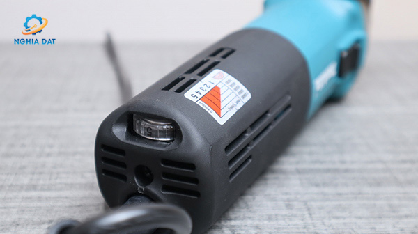 Máy mài góc(125mm/1400w/công tắc trượt) MA-9565CVR Makita