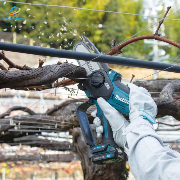 Máy cưa cành dùng pin(100mm/bl)(12v max) MA-UC100DZ01 Makita