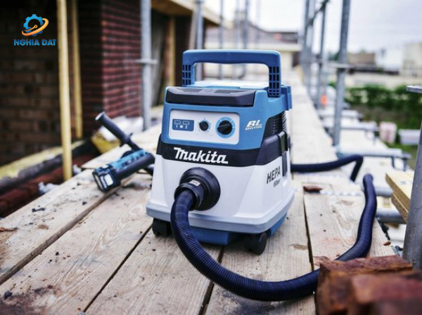 Máy hút bụi dùng pin(hepa/bl)(18vx2) MA-DVC863LZX Makita