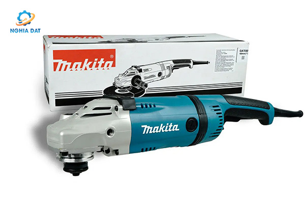 Máy mài góc(180mm/2400w/công tắc bóp) MA-GA7030 Makita