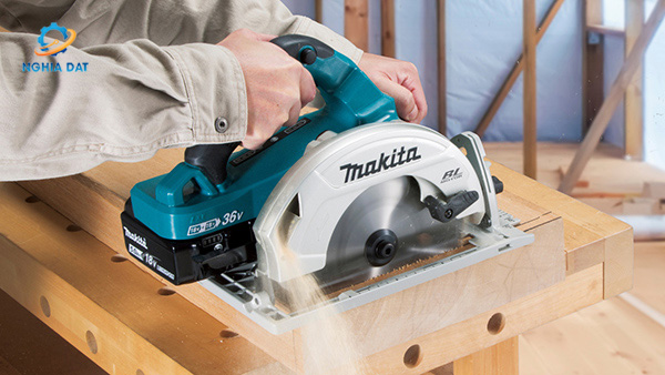 Máy cưa đĩa(165mm/bl)(18v) MA-DHS660RFJ Makita