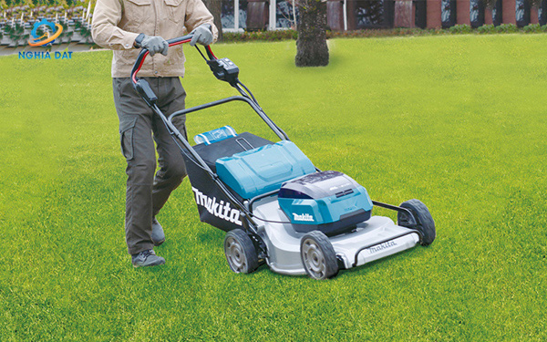 Máy cắt cỏ đẩy dùng pin(530mm/bl)(18vx2) MA-DLM533Z Makita