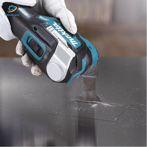 Máy đa năng dùng pin(bl)(18v) MA-DTM52RTJX2 Makita