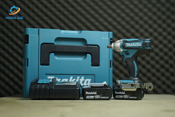 Máy siết bu lông dùng pin(12.7mmdây đeo)(18v) MA-DTW190RFJX Makita