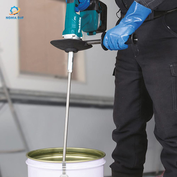 Máy trộn sơn dùng pin(bl)(18v) MA-DUT130RTE Makita