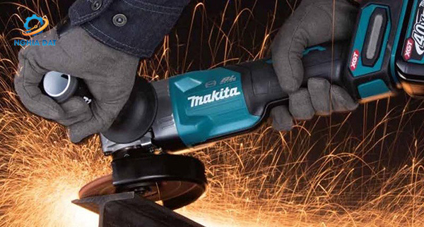 Máy mài góc dùng pin(100mm/công tắc bóp/aws/bl)(40v max) MA-GA027GM201 Makita