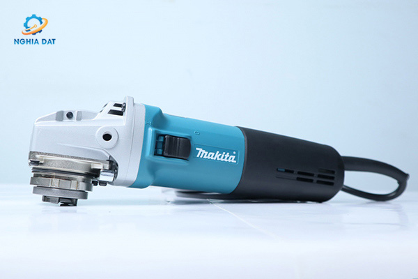 Máy mài góc(125mm/1400w/công tắc trượt/x'-lock) MA-GA5080R Makita