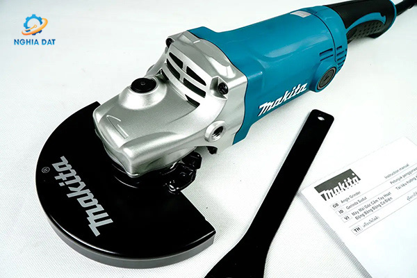 Máy mài góc(180mm/2000w/công tắc bóp) MA-GA7050 Makita