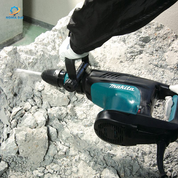 Máy đục bê tông(chuôi gài sds-max) MA-HM1203C Makita