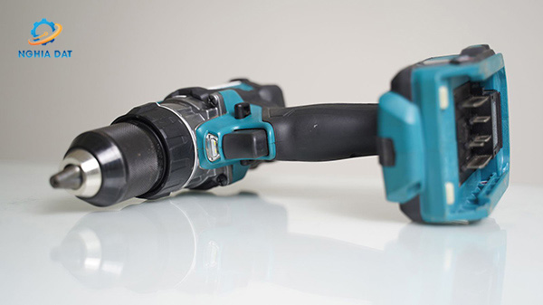 Máy khoan búa và vặn vít dùng pin(bl)(40v max) MA-HP001GZ Makita