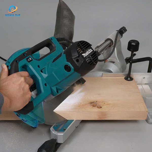 Máy cưa đa góc trượt(260mm) MA-LS1110F Makita