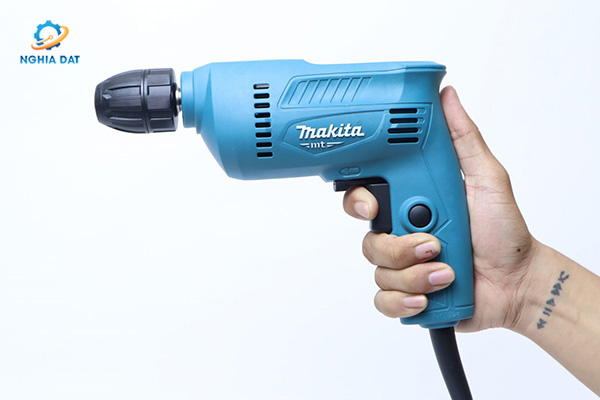Máy khoan(10mm) MA-M0601B Makita