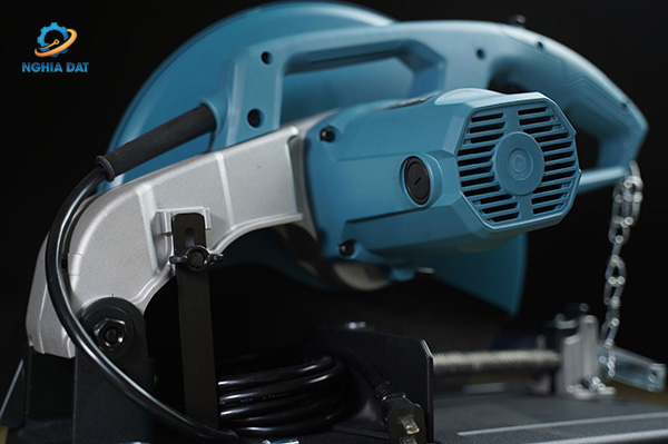 Máy cắt sắt(355mm/2000w) MA-M2400B Makita