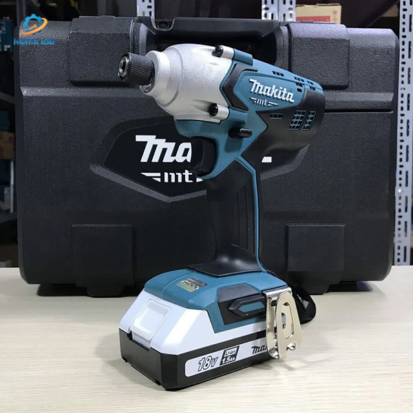 Máy vặn vít dùng pin(bl1815g*2+dc18wb)(18v) MA-M6901D001 Makita