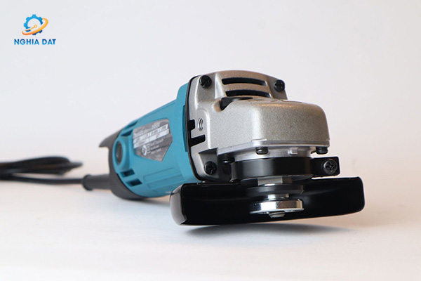 Máy mài góc(100mm/570w/công tắc đuôi) MA-M9504B Makita