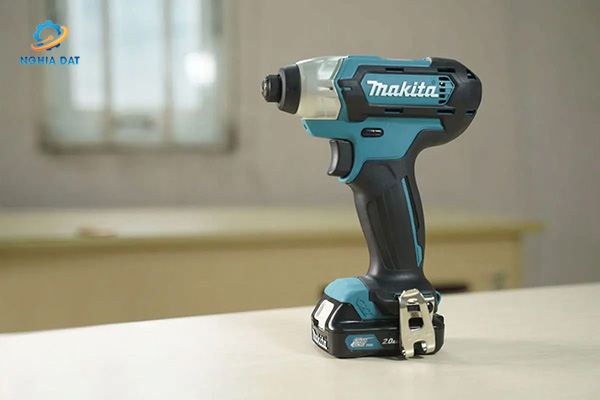 Máy vặn vít dùng pin(12v max) MA-TD110DZ Makita