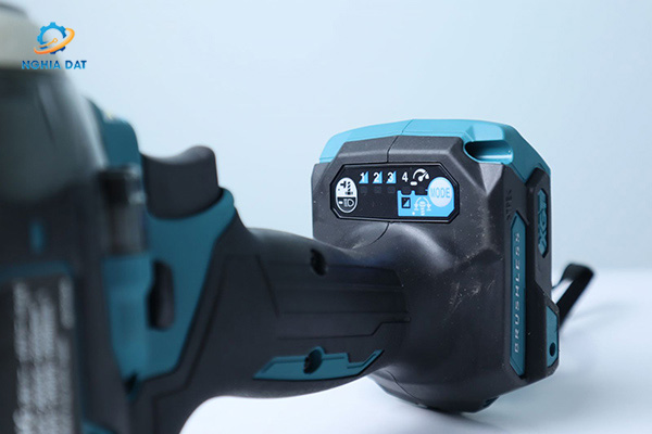 Máy siết bu lông dùng pin(12.7mm/dây đeo/bl)(40vmax) MA-TW004GZ Makita