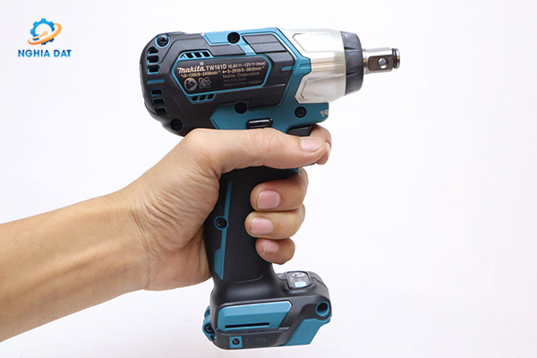 Máy siết bu lông dùng pin(12.7mm/bl)(12v max) MA-TW161DZ Makita