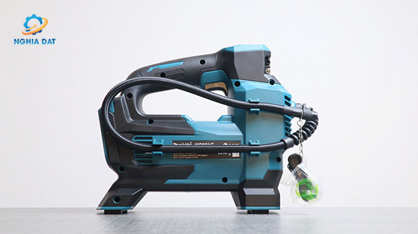 Máy bơm hơi dùng pin(40v max) MA-MP001GZ Makita