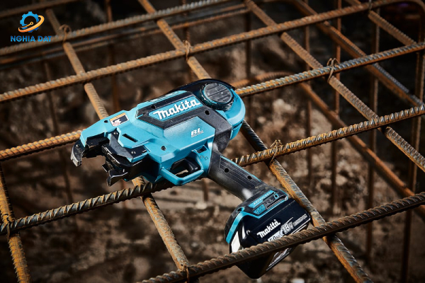 Máy buộc dây thép dùng pin(bl)(18v) MA-DTR180Z Makita