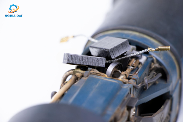 Cách bảo dưỡng máy cắt Bosch giúp tăng tuổi thọ và độ bền