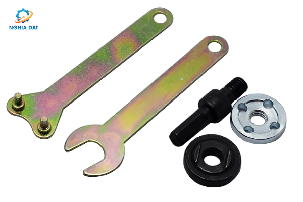 Cách thay lưỡi máy cắt Bosch đúng chuẩn